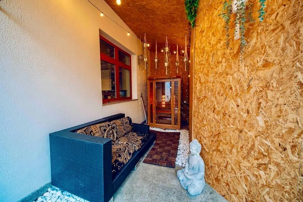 Miami Lovely Romantic Garden Apartment With Whirlpool Praha 0*,  Česká republika